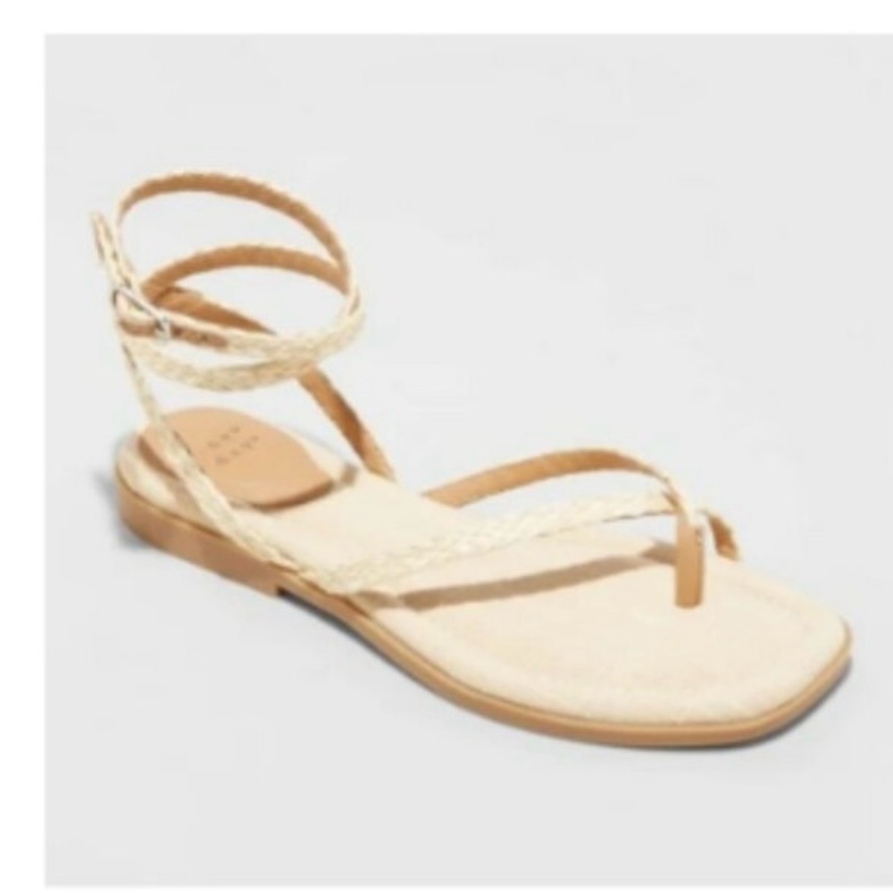 A New Day Luisa Ankle Strap Thong
Sandals size 7